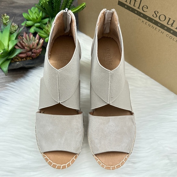 NIB Gentle Souls by Kenneth Cole Colleen X Elastic Espadrille Suede Wedge Sandal - Picture 2 of 14